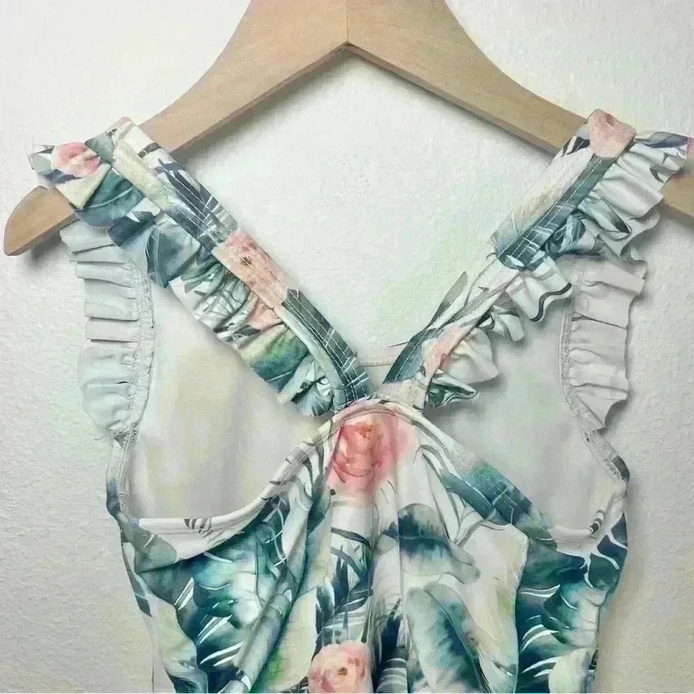 Cinnamon Girl Girls Hawaiian Floral Ruffled Sleeve Swimsuit Size 6